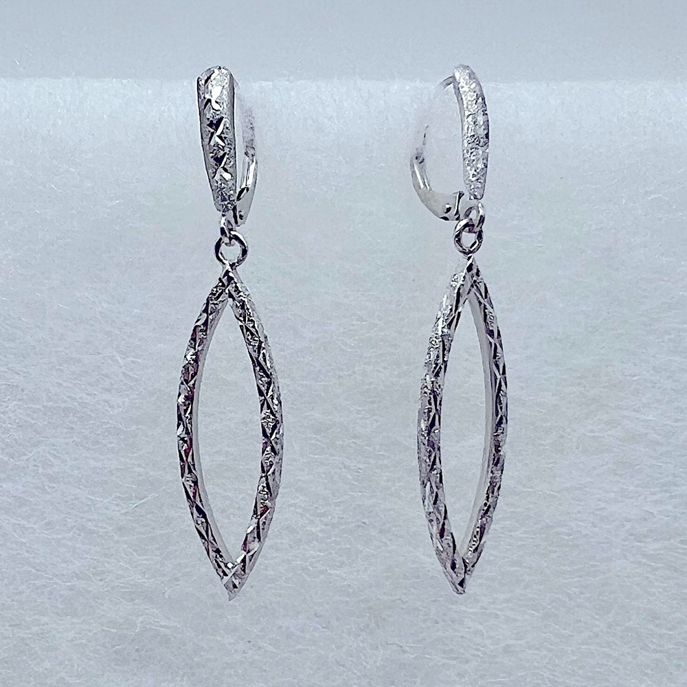 Vintage 14k White Gold Diamond Laser Marquis Dangler Lever Back Earrings
